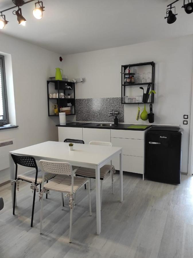 Appartement Apartma Ziva Hiska 92 à Catez ob Savi Extérieur photo